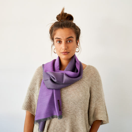 Doubleface-Pashmina aus 70 % Baby-Alpakawolle & 30 % Seide - Lila