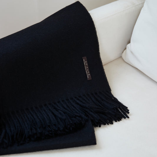 Decke aus 100 % Baby-Alpakawolle – Schwarz