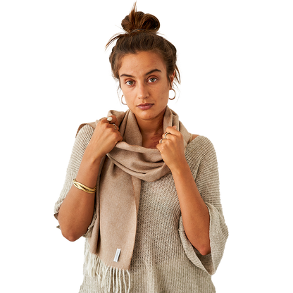 Schal aus 100 % Baby-Alpakawolle – Camel