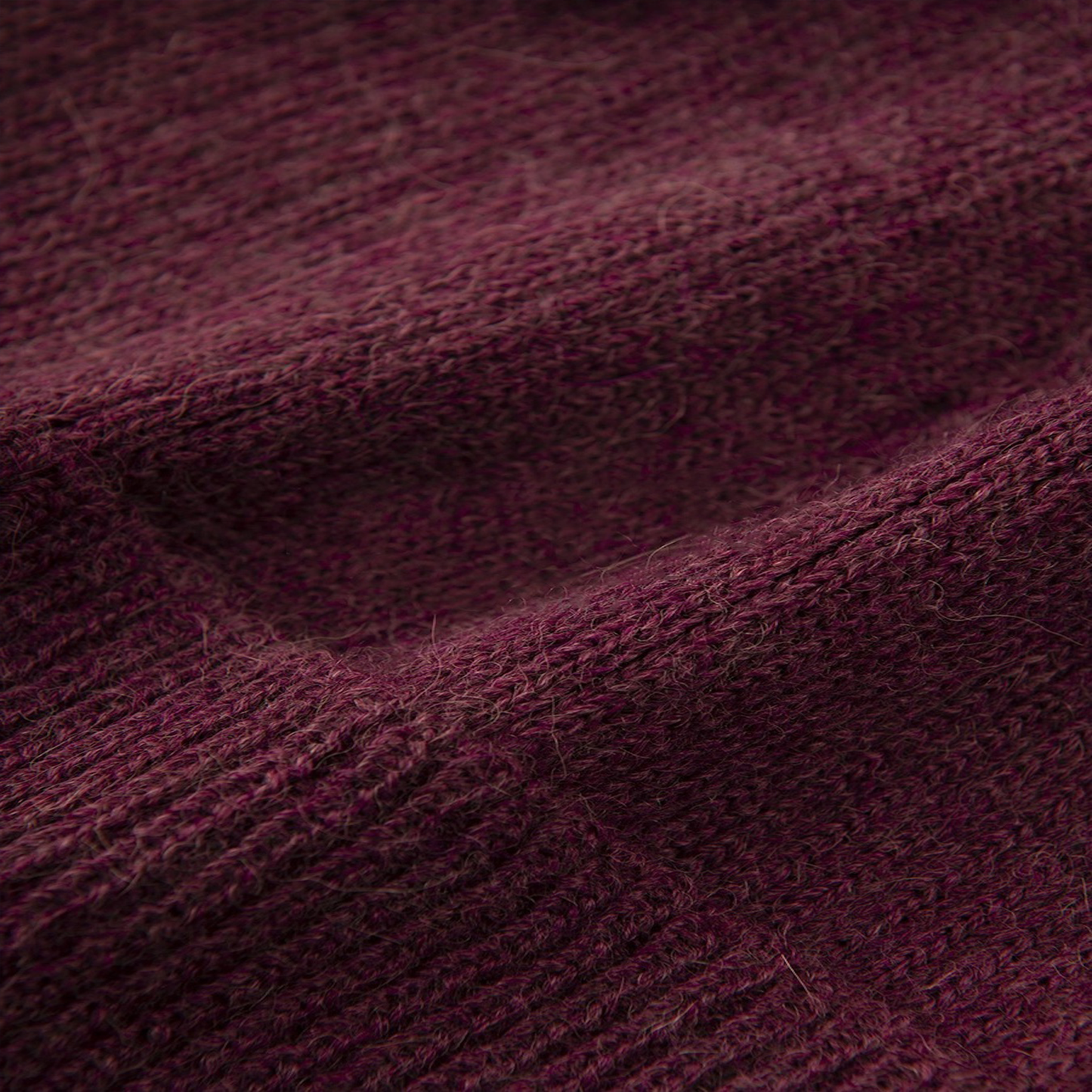 Mütze aus 100 % Baby-Alpakawolle - Weinrot