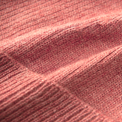 Mütze aus 100 % Baby-Alpakawolle - Korallenrot